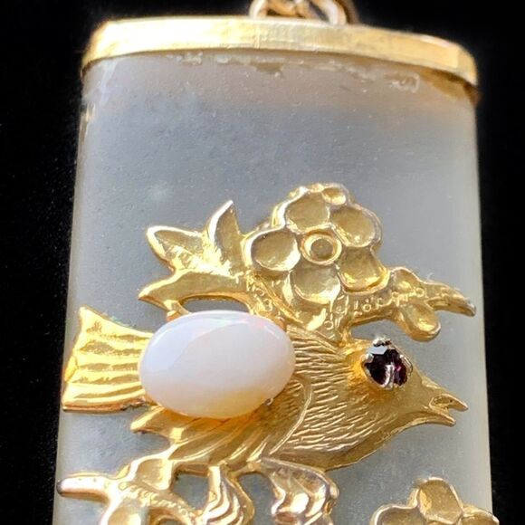 Vtg  Hobe’ crystal camphor glass opal bird pendant faux Ruby goldtone rectangle - Picture 3 of 5